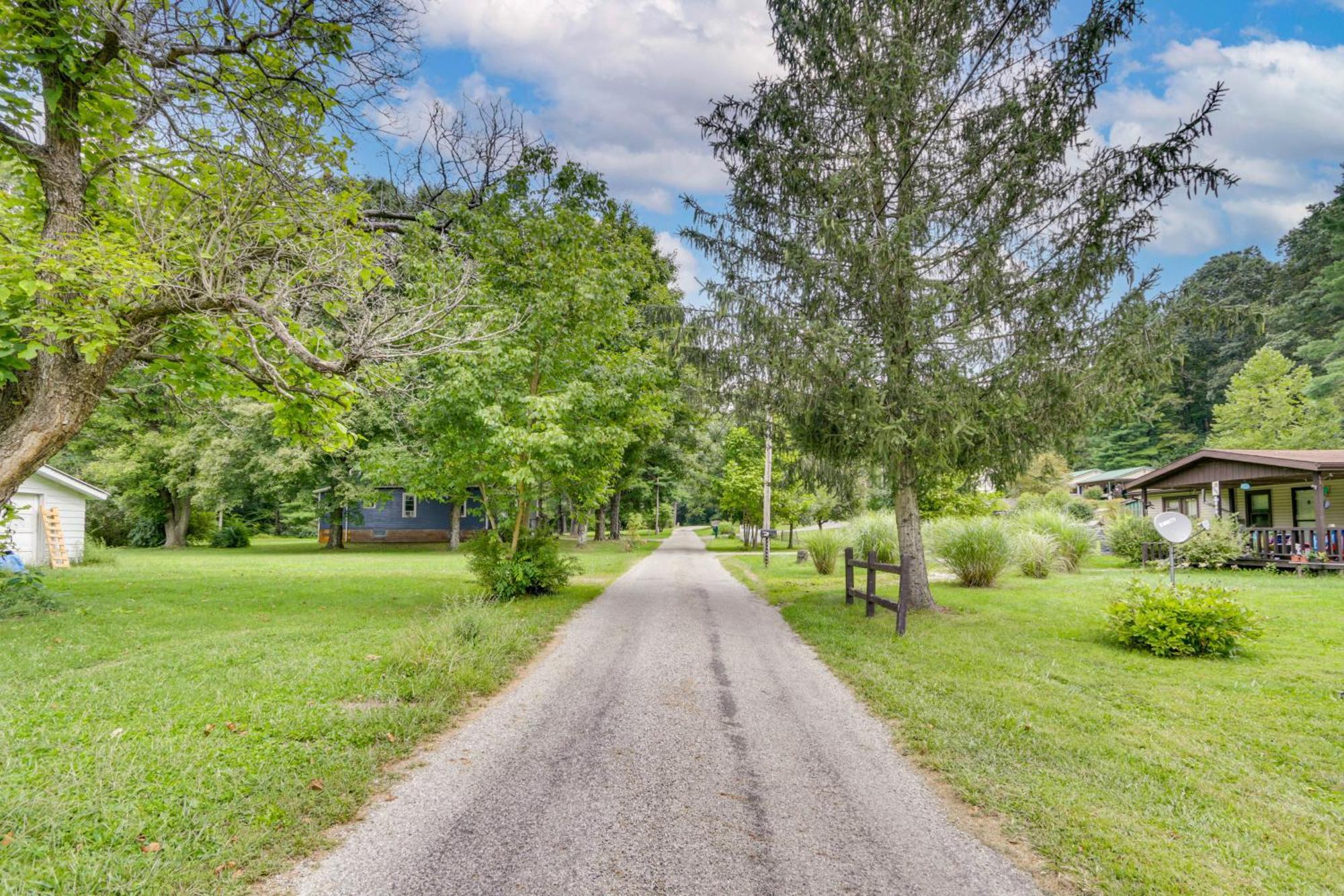 Cottage With Yard And Grill About 21 Mi To Hocking Hills! Nelsonville Exterior foto