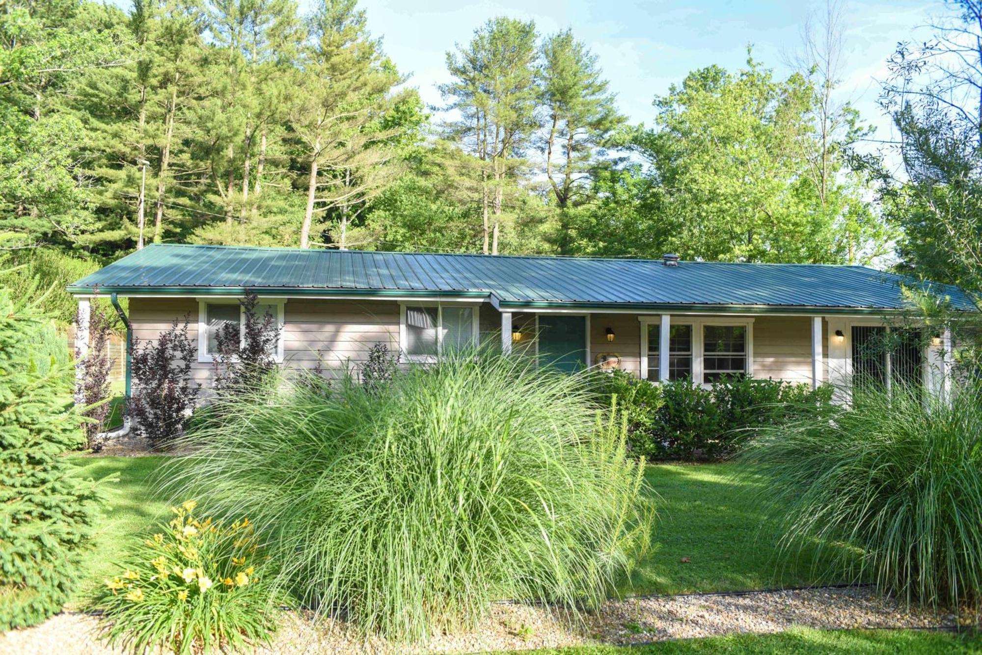 Cottage With Yard And Grill About 21 Mi To Hocking Hills! Nelsonville Exterior foto