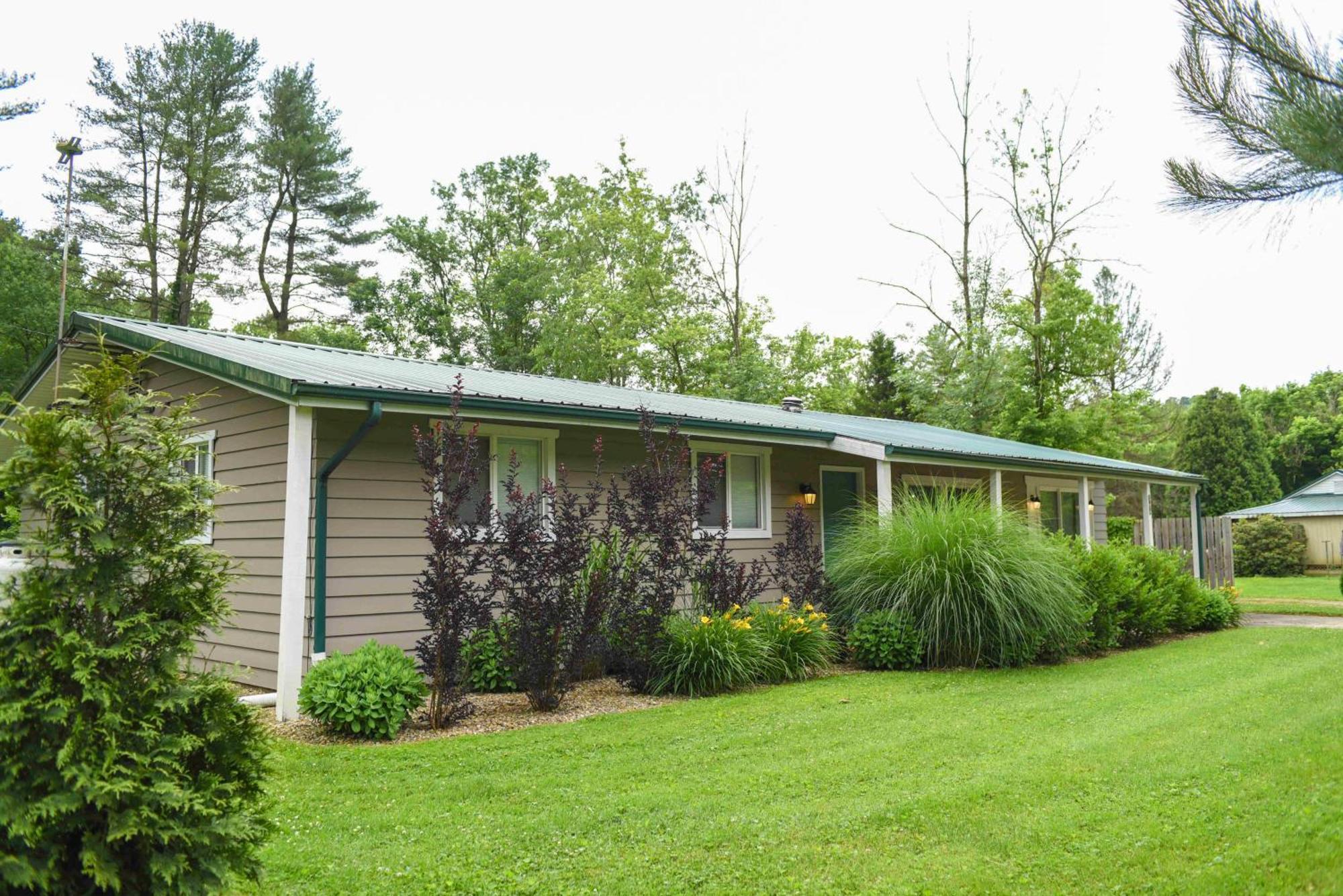 Cottage With Yard And Grill About 21 Mi To Hocking Hills! Nelsonville Exterior foto
